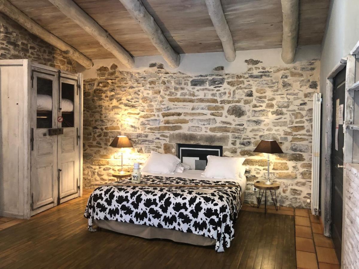 Restaurant Et Chambres D'Hotes La Ferme De Cornadel 昂迪兹 外观 照片